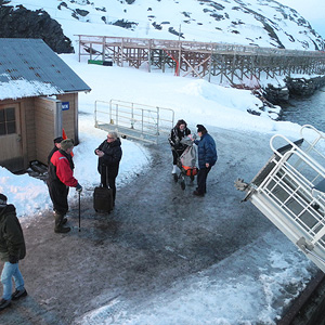 SØRØYA PÅ LANGS