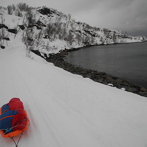 SØRØYA PÅ LANGS