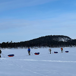 Travesía curso lago Inari, marzo