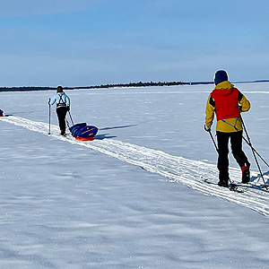Travesía curso lago Inari, marzo