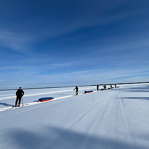 Travesía curso lago Inari, marzo
