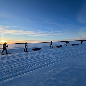 Travesía curso lago Inari, marzo