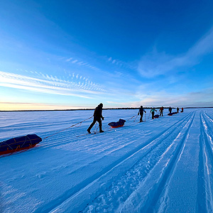 Travesía curso lago Inari, marzo