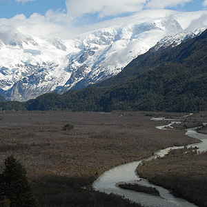 Hielo Patagónico Norte: este-oeste